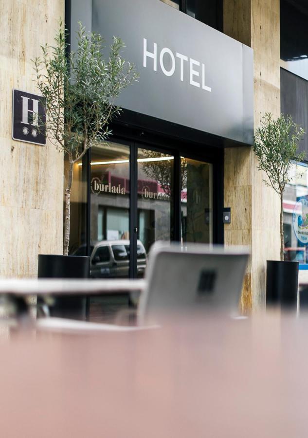 Hotel Burlada Exterior foto